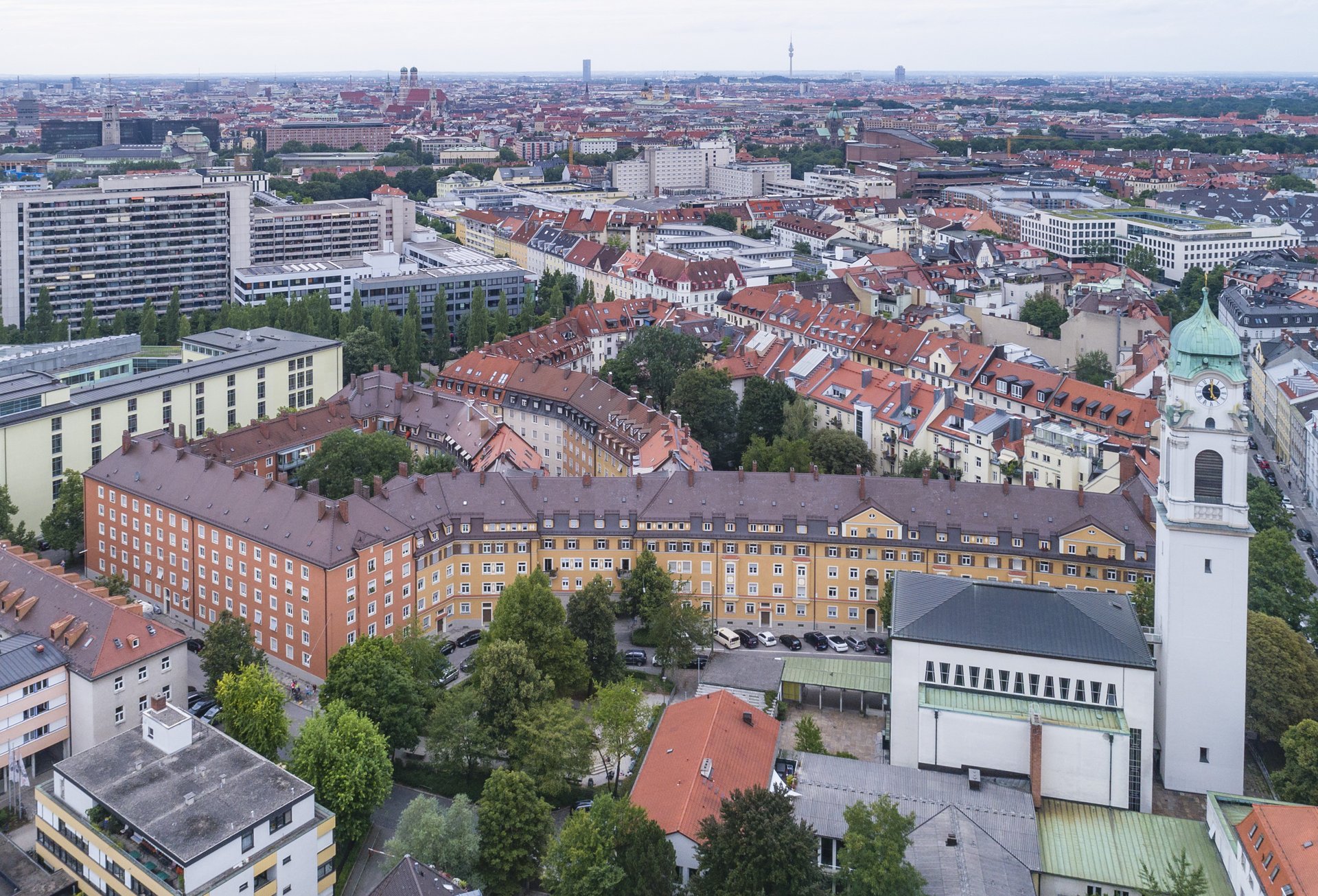 Drohne_Wolfgangs-Platz_Barnabasstr.jpg
